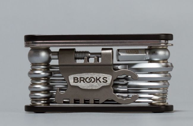 Brooks England bike multi tool with leather case_3